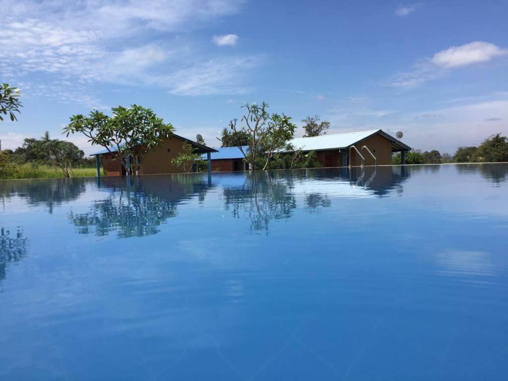 Rho Sigiriya Lake Edge Retreat Kibissa Luaran gambar